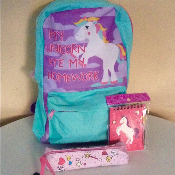 Unicorn backpack & more items bundle - Picture 2 of 4